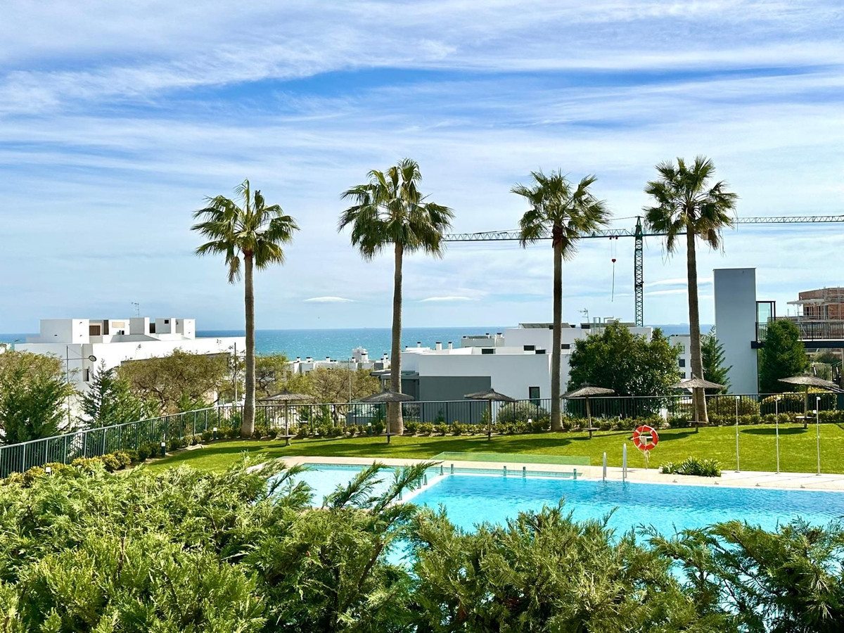 Piso de 4 Dormitorios y 3 Baños en venta en Estepona