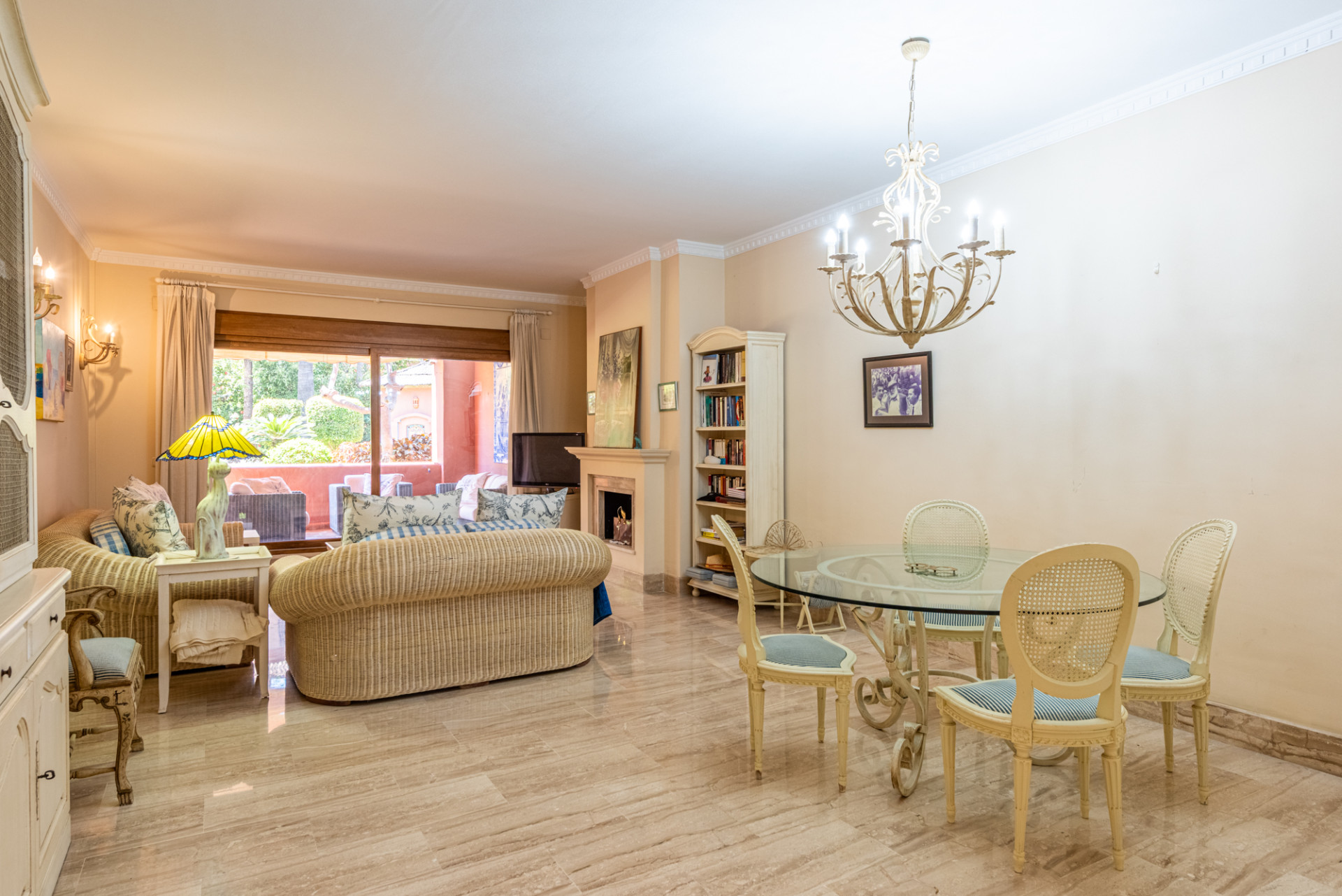 Piso de 2 Dormitorios en venta en San Pedro de Alcántara