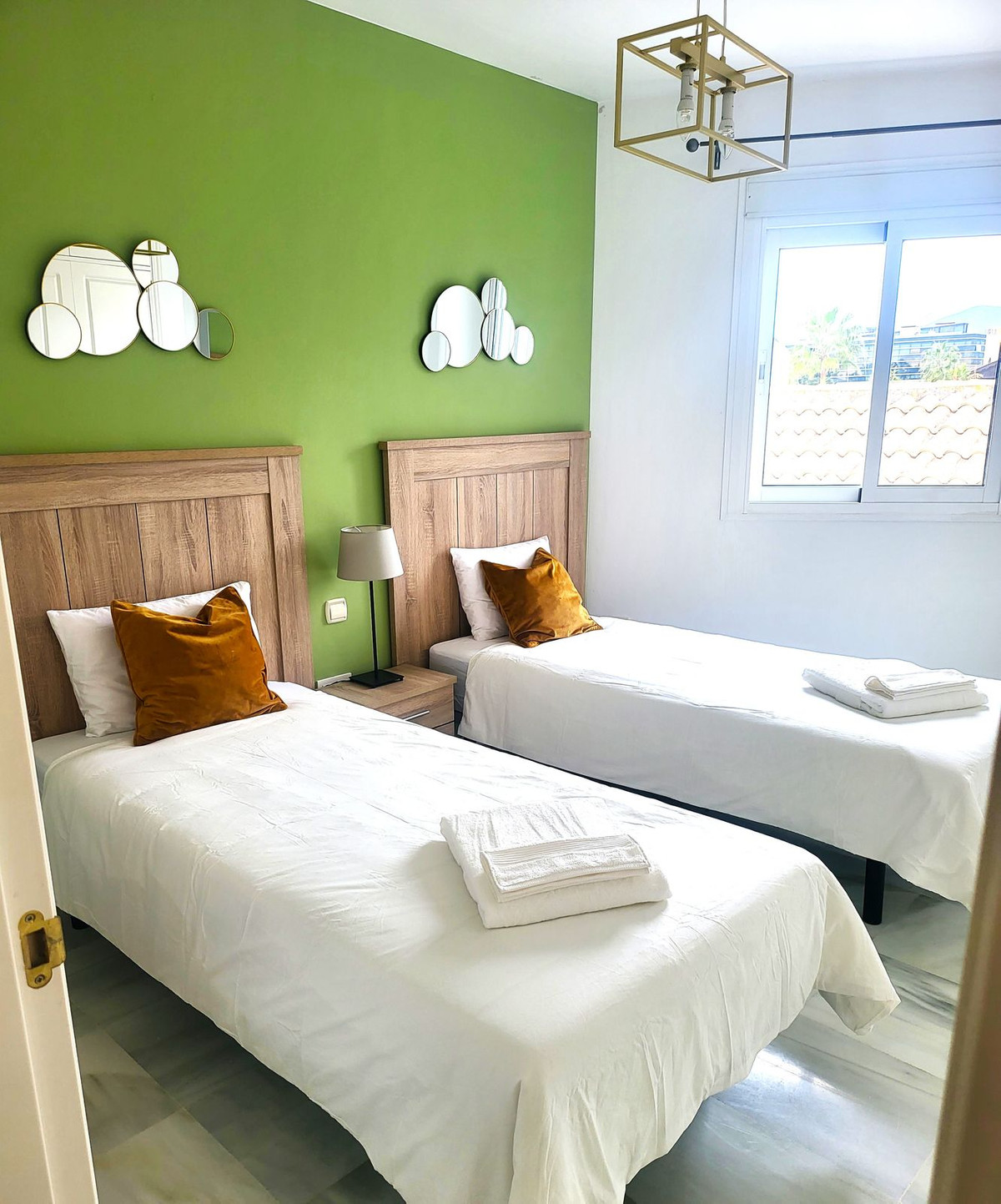 3 кровать 4 ванна Таунхаус для продажи в New Golden Mile, Estepona