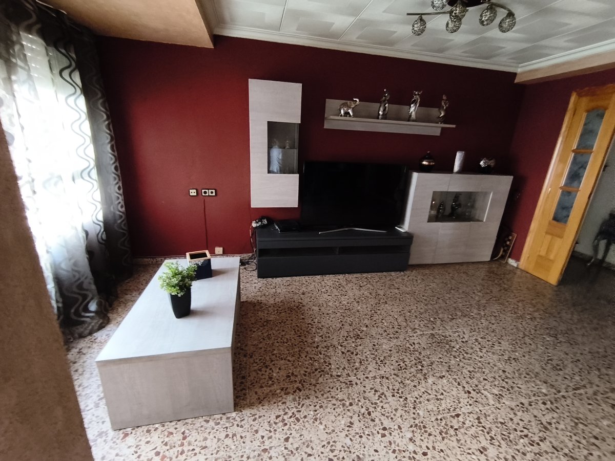 3 спални, 2 бани - Вила за продажба в Sueca