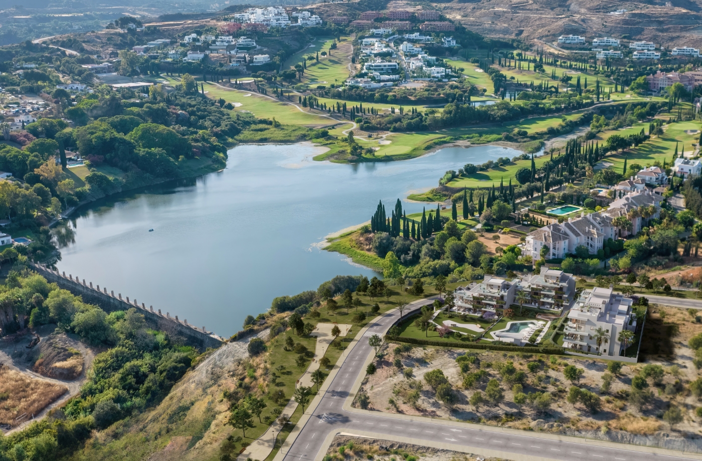 Piso de 3 Dormitorios y 3 Baños en venta en Estepona