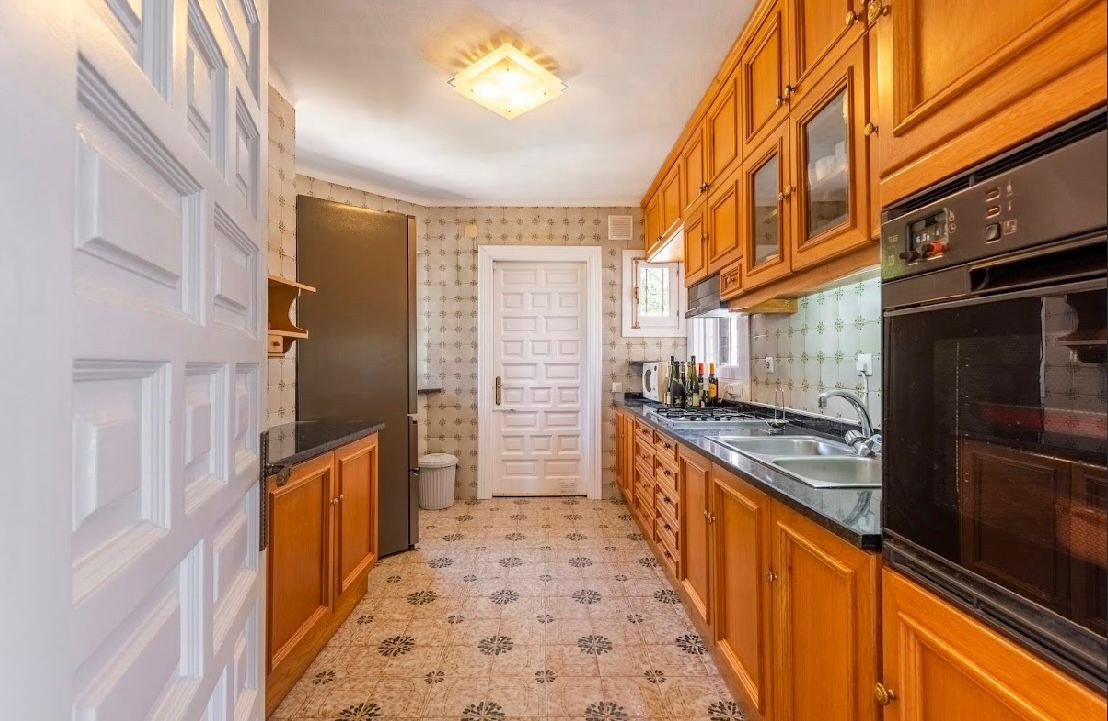 Casa de 3 Dormitorios y 3 Baños en venta en Marbella