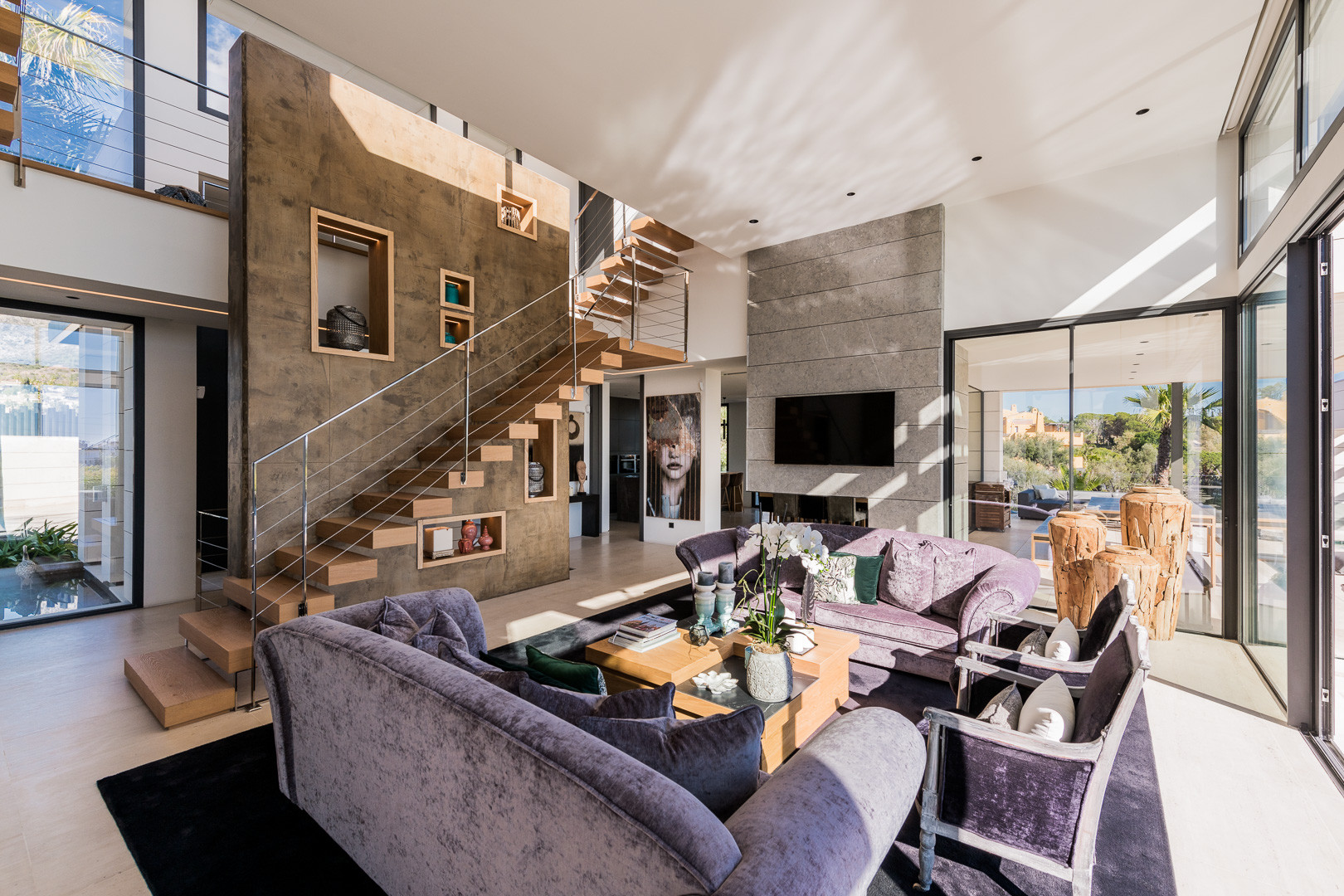 Casa de 6 Dormitorios y 6 Baños en venta en Milla de Oro, Marbella