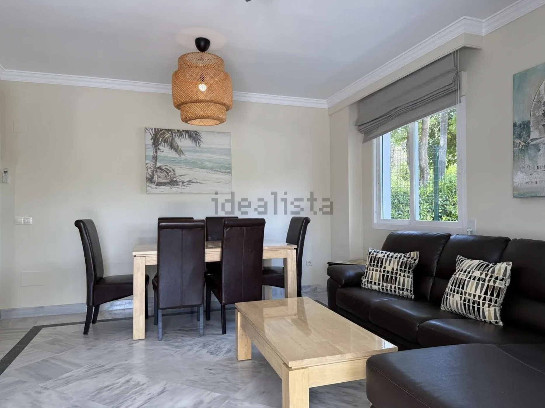 Piso de 3 Dormitorios y 3 Baños en venta en Nueva Andalucía, Marbella