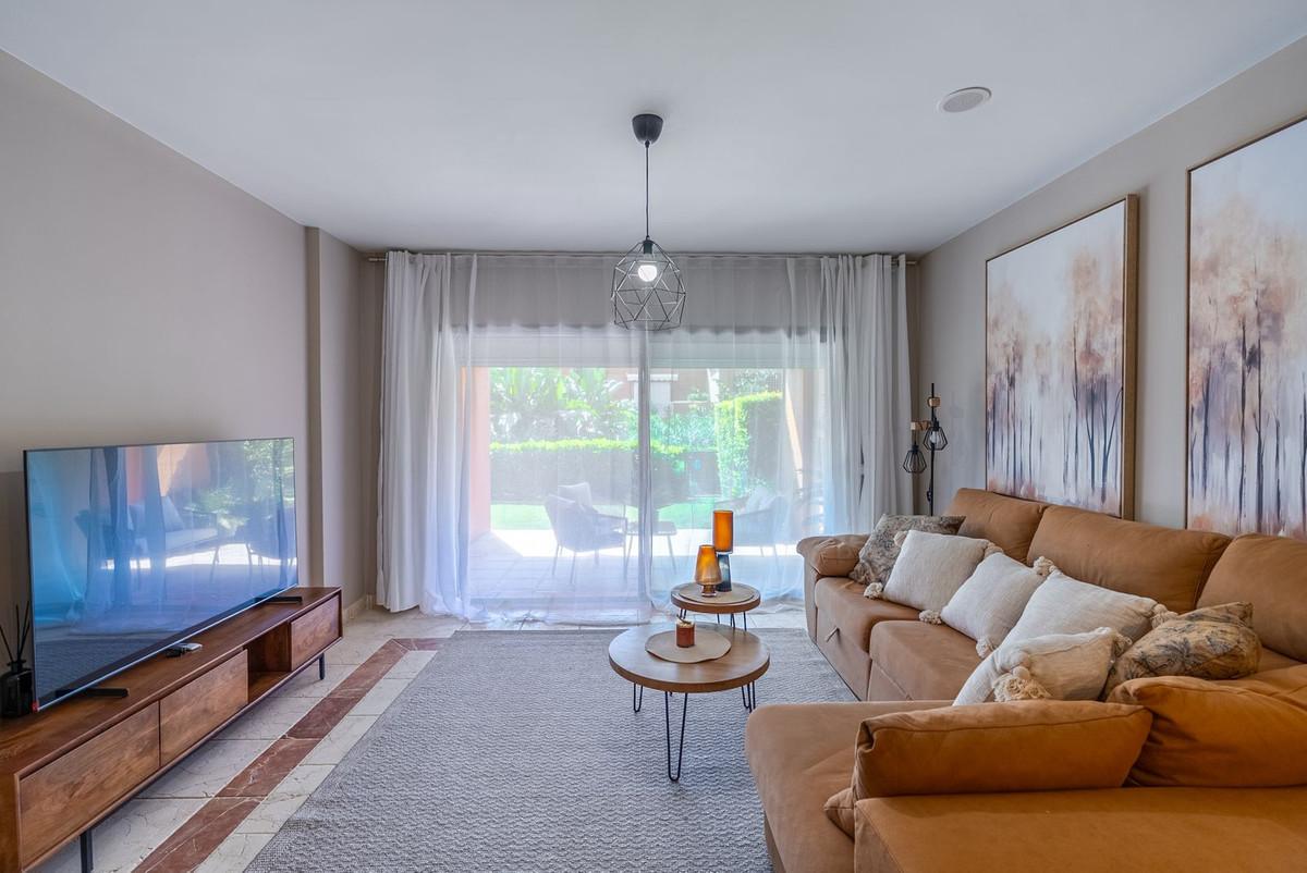 Piso de 3 Dormitorios y 3 Baños en venta en Benahavís