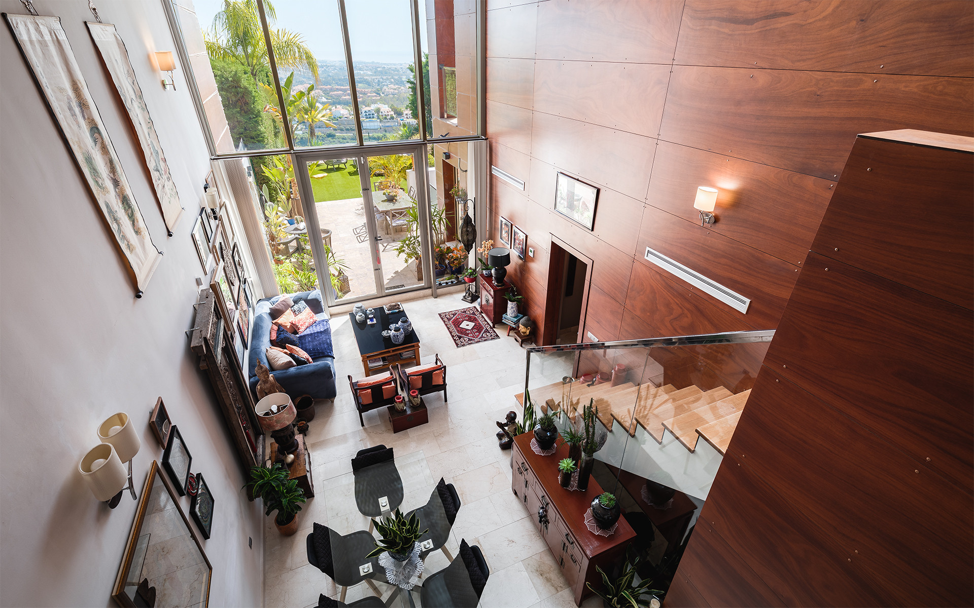Casa Adosada de 3 Dormitorios y 3 Baños en venta en Benahavís