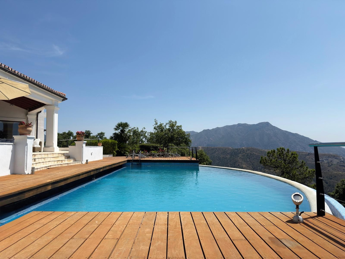 5 спални - Вила за продажба в La Zagaleta, Benahavis