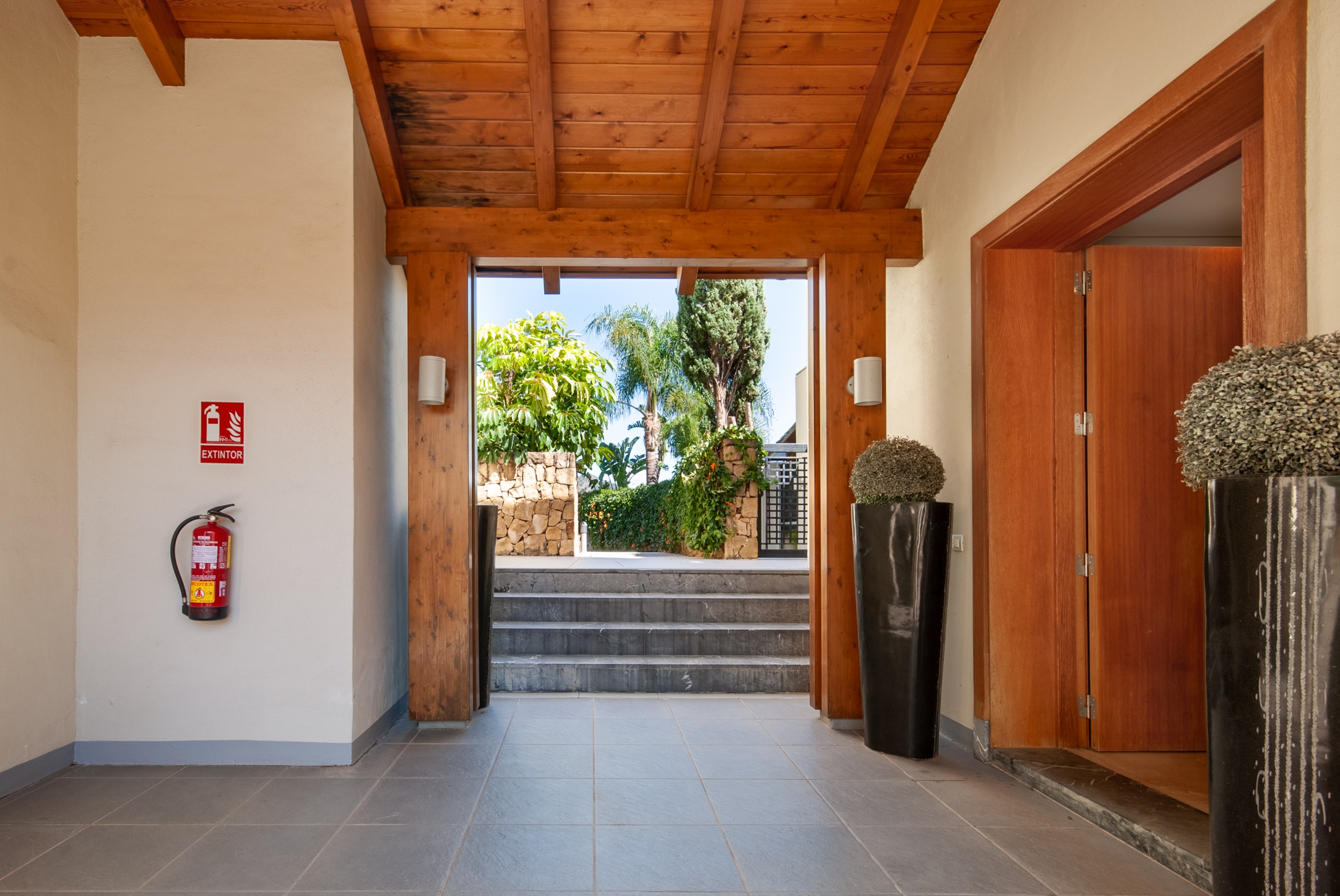 Casa de 4 Dormitorios en venta en Sierra Blanca, Marbella