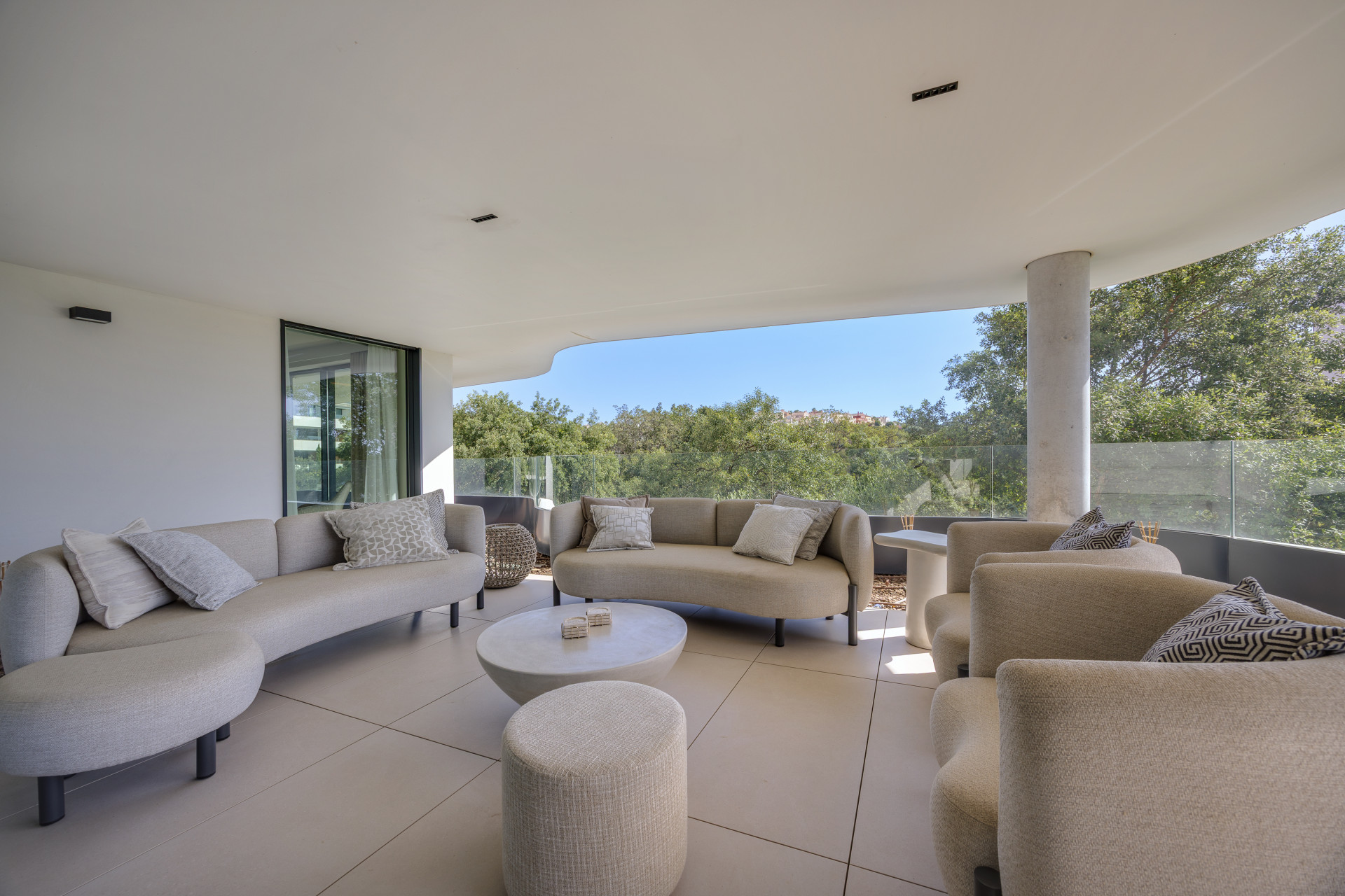 Piso de 3 Dormitorios y 3 Baños en venta en La Reserva, Sotogrande