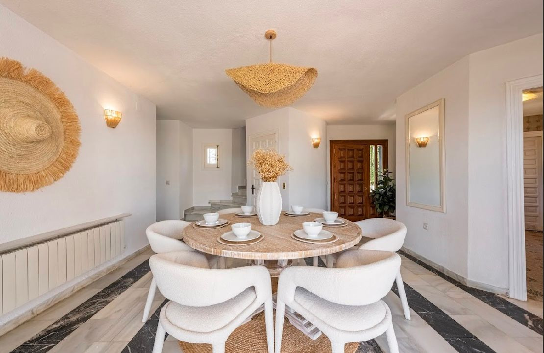 Casa de 3 Dormitorios y 3 Baños en venta en Marbella