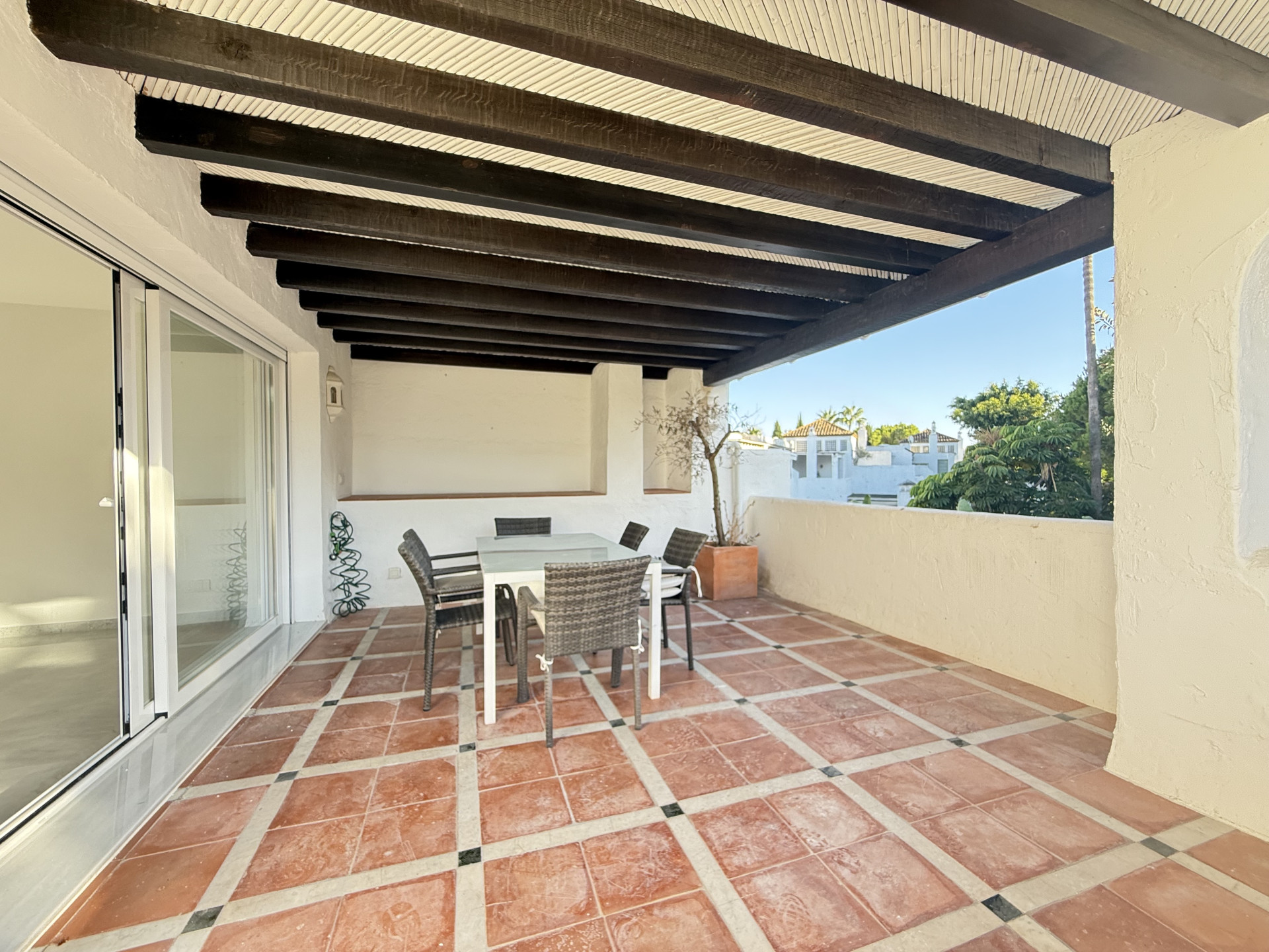 Ático de 3 Dormitorios y 3 Baños en venta en Guadalmina Baja, San Pedro de Alcántara