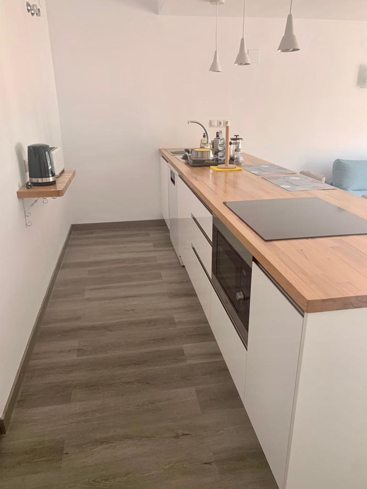 Piso de 1 Dormitorio y 1 Baño en alquiler vacacional en El Paraíso, Estepona