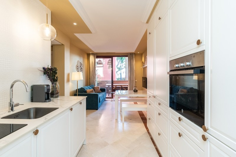 Piso de 3 Dormitorios y 2 Baños en venta en Marbella