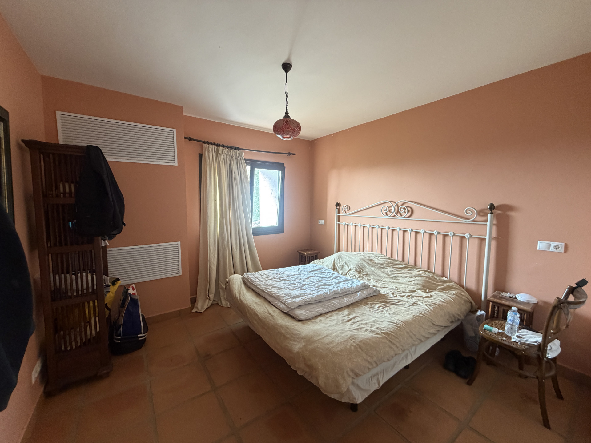 Casa de 5 Dormitorios en venta en Valtocado, Mijas