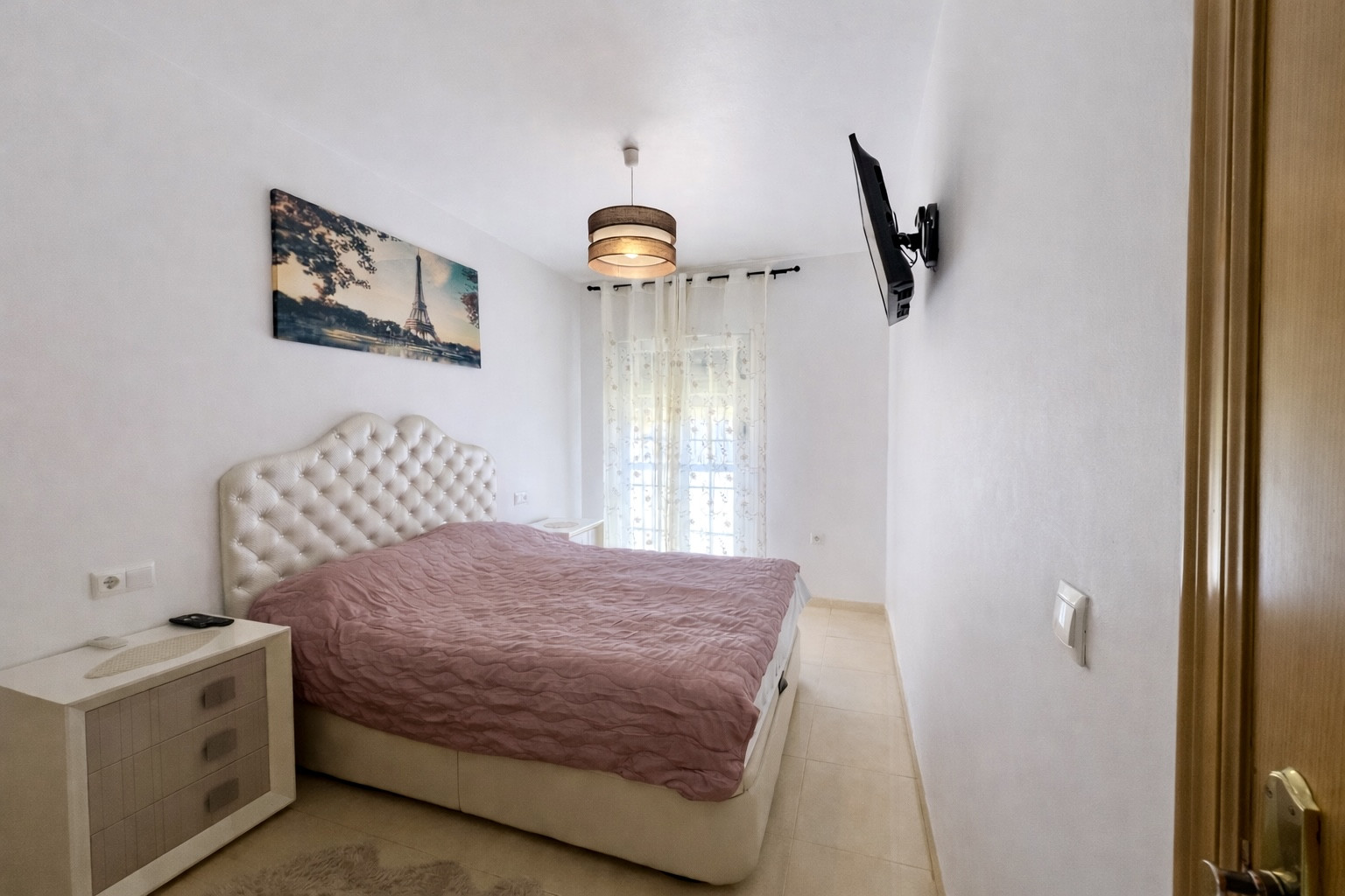 Piso de 3 Dormitorios y 1 Baño en venta en Roquetas de Mar