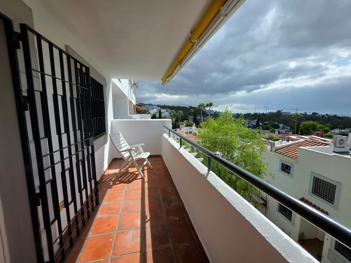 Ático de 2 Dormitorios en venta en Nueva Andalucía, Marbella