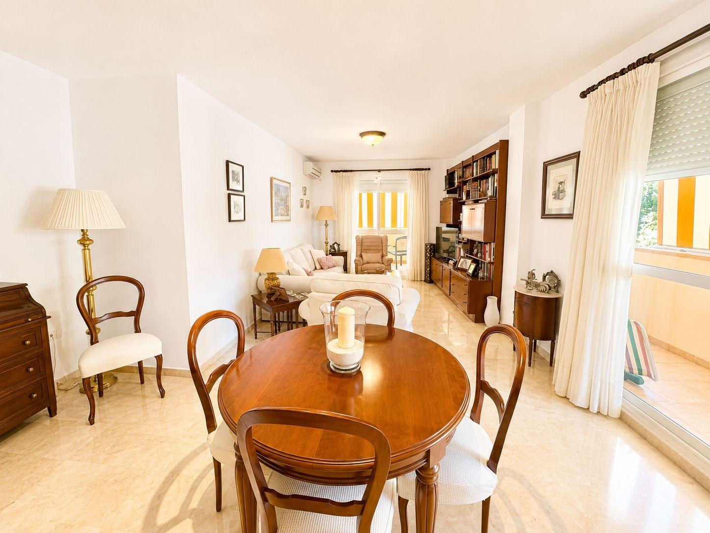 3 Bed - Apartment for Sale in Fuengirola