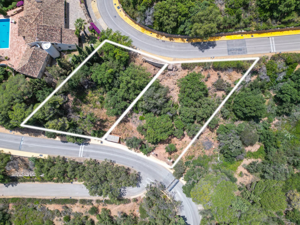 Terreno en venta en Los Monteros, Marbella