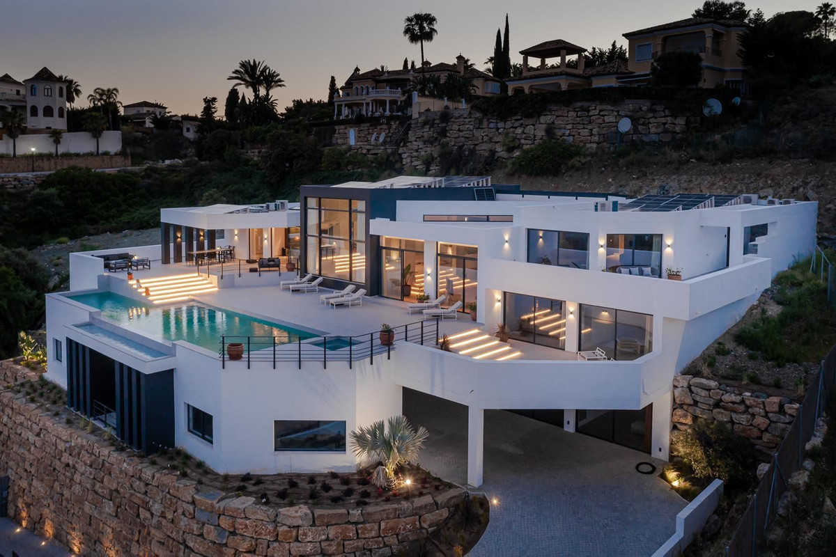 Casa de 6 Dormitorios en alquiler vacacional en El Paraíso