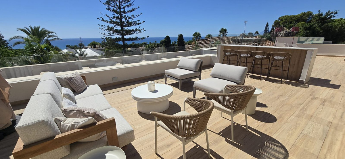 5 кровать 6 ванна Вилла для продажи в Los Monteros, Marbella