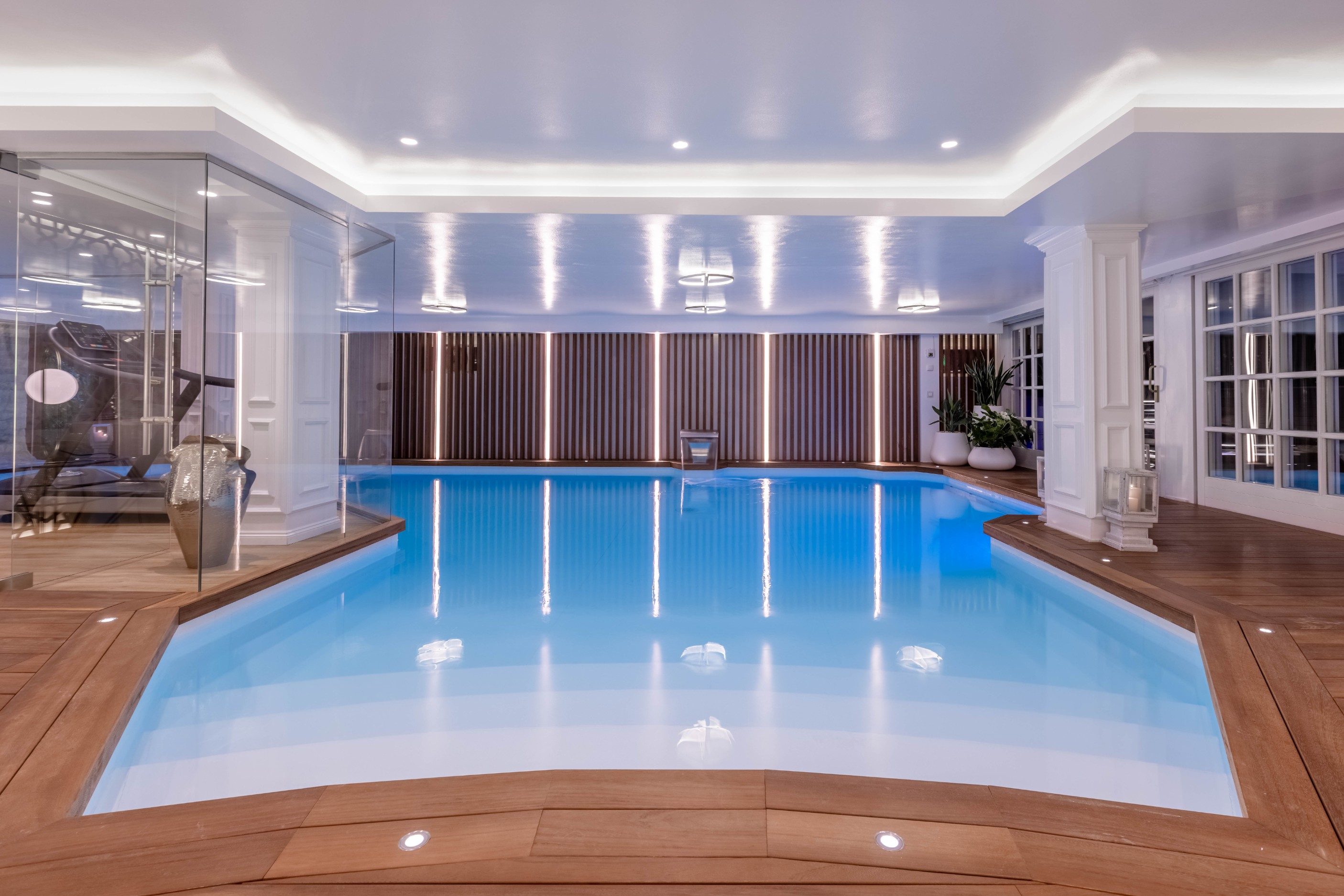 Casa de 10 Dormitorios y 12 Baños en alquiler vacacional en Puerto Banús, Marbella