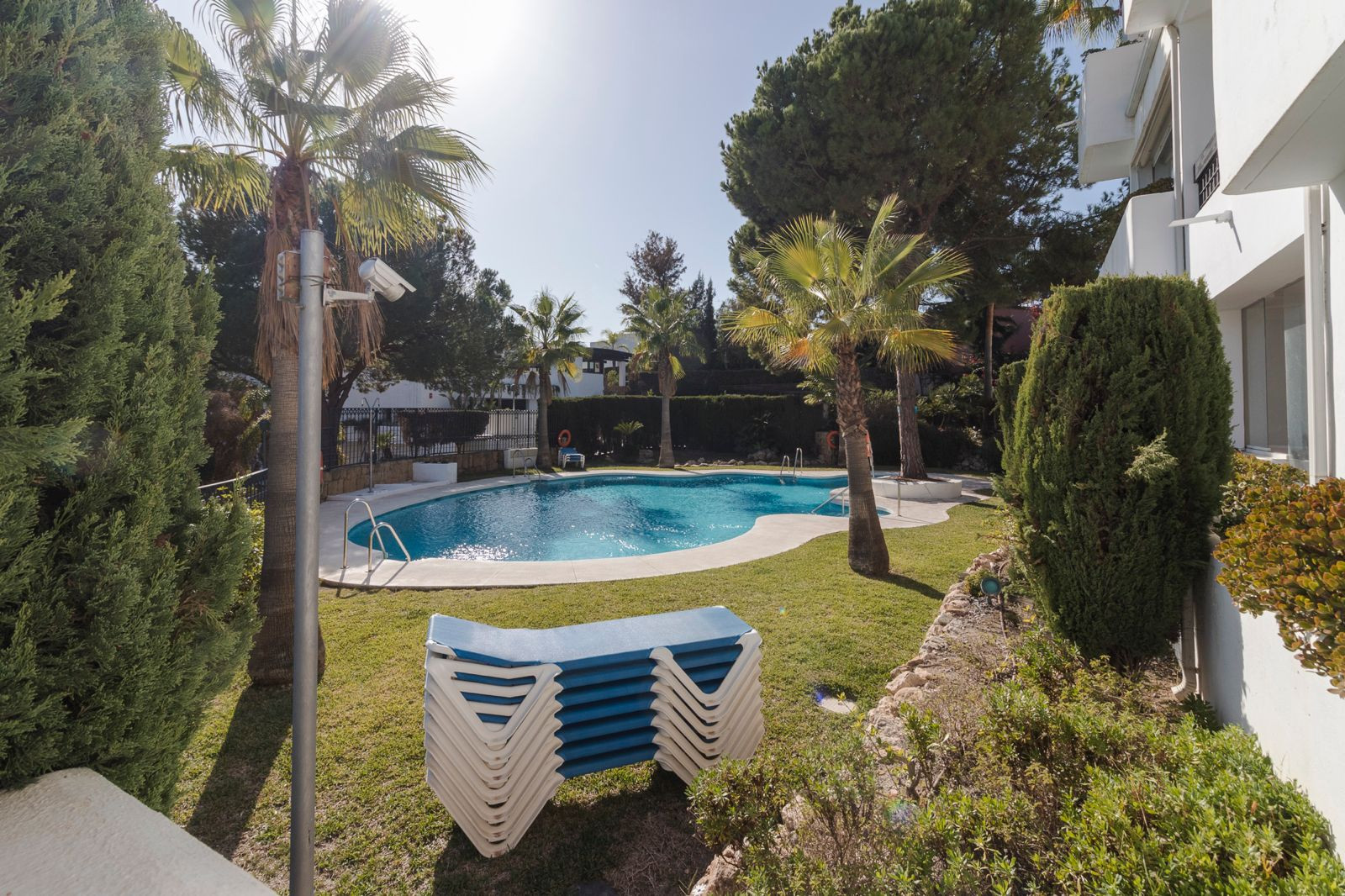 Piso de 3 Dormitorios en alquiler en Río Real, Marbella