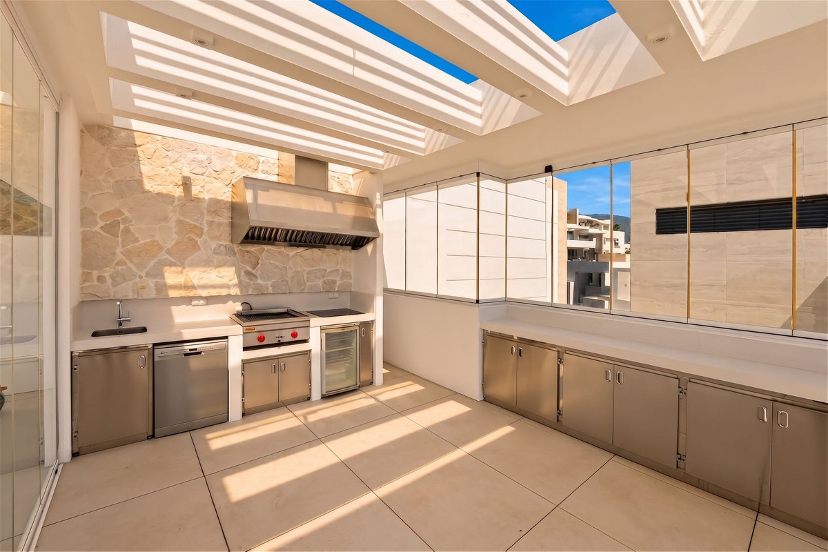 Ático de 3 Dormitorios y 3 Baños en venta en Ojén