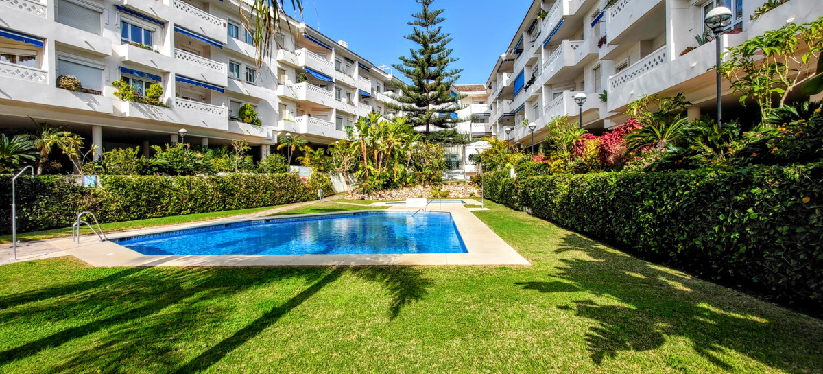 4 Bed - Penthouse for Sale in San Pedro de Alcántara