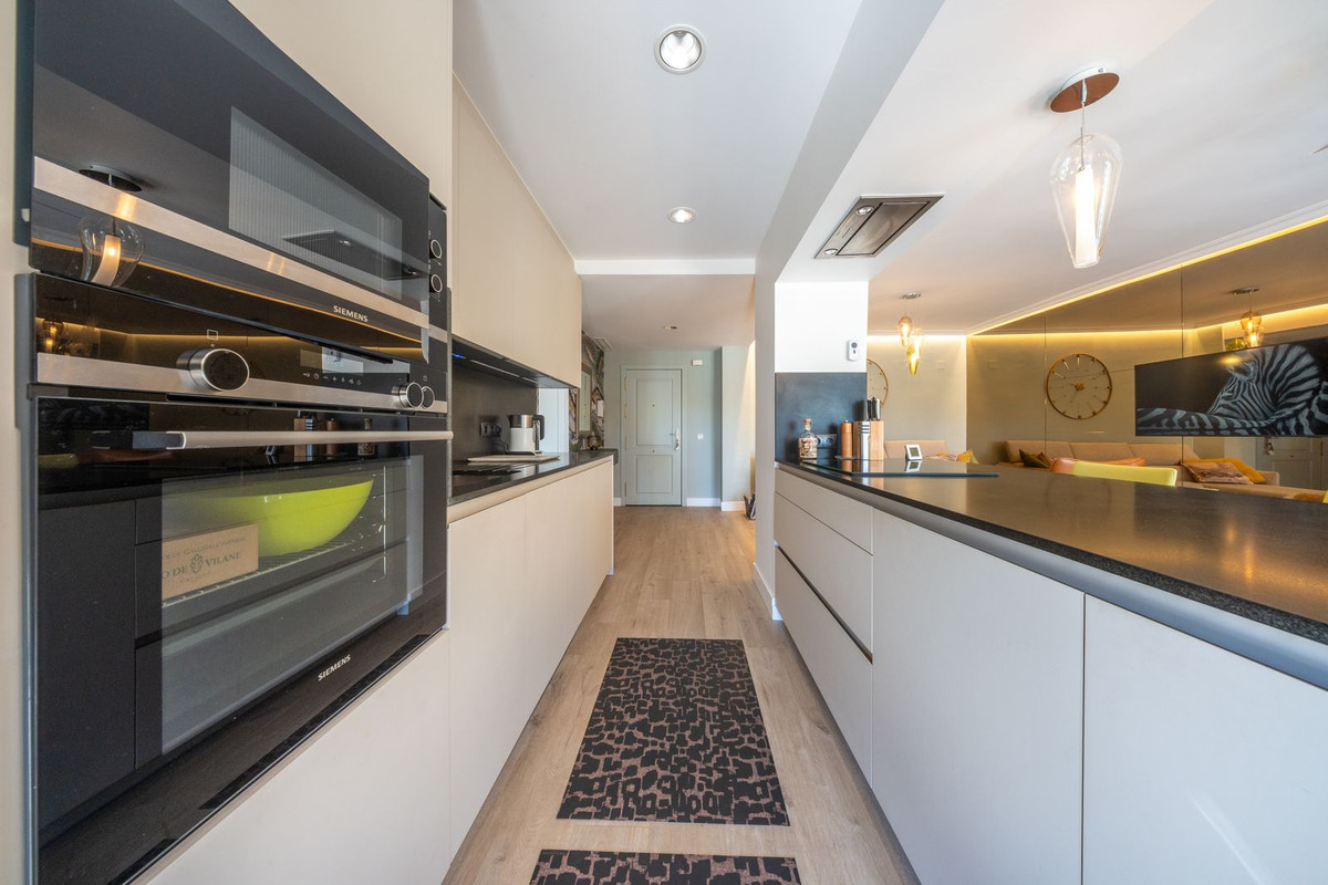 Piso de 2 Dormitorios en venta en Puerto Banús
