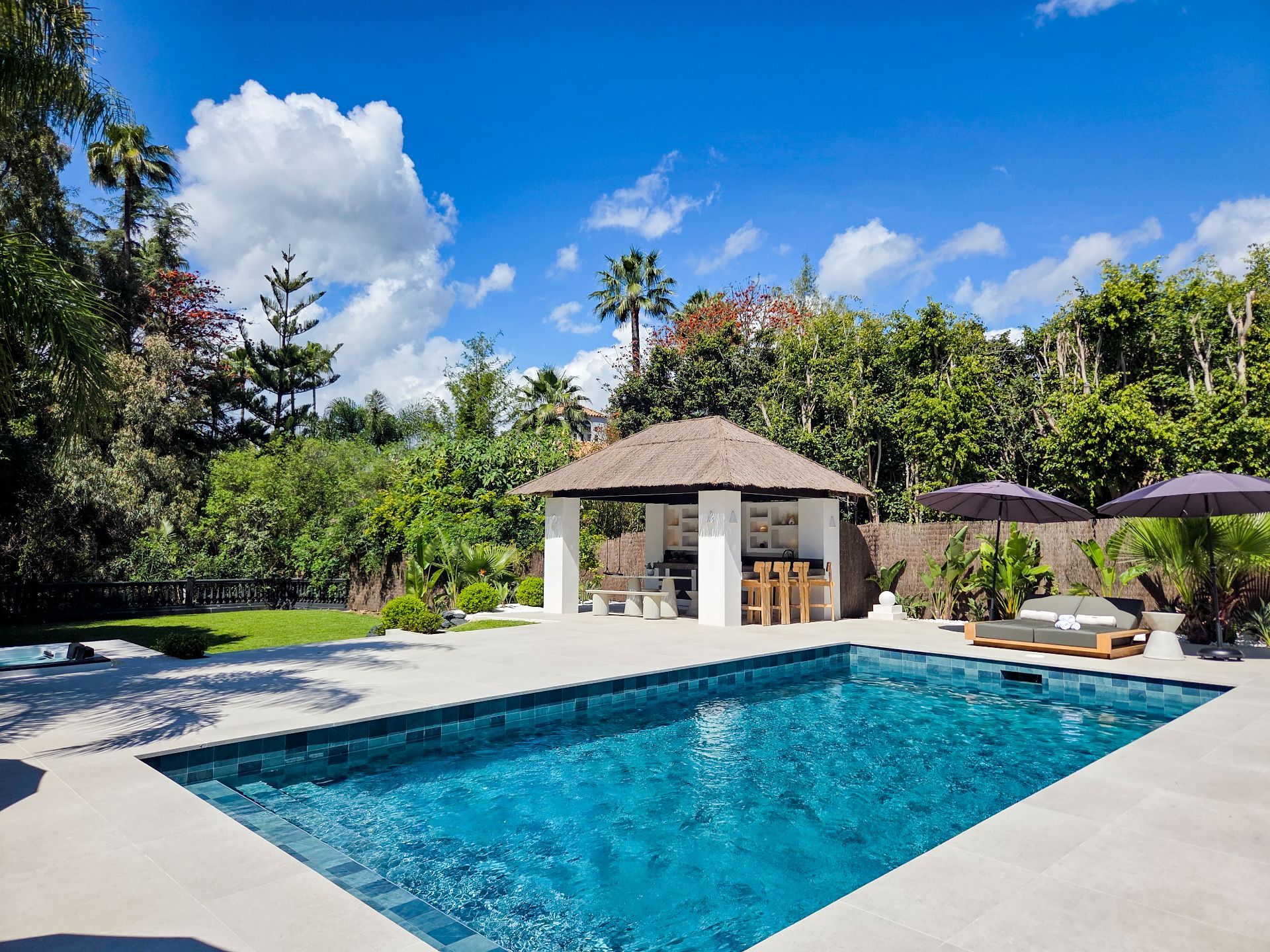 5 спални - Вила за продажба в Nueva Andalucia, Marbella