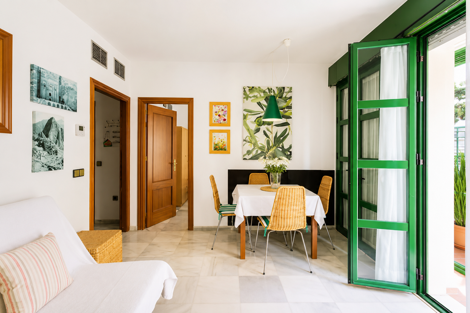 Piso de 1 Dormitorio en venta en Distrito Centro, Málaga