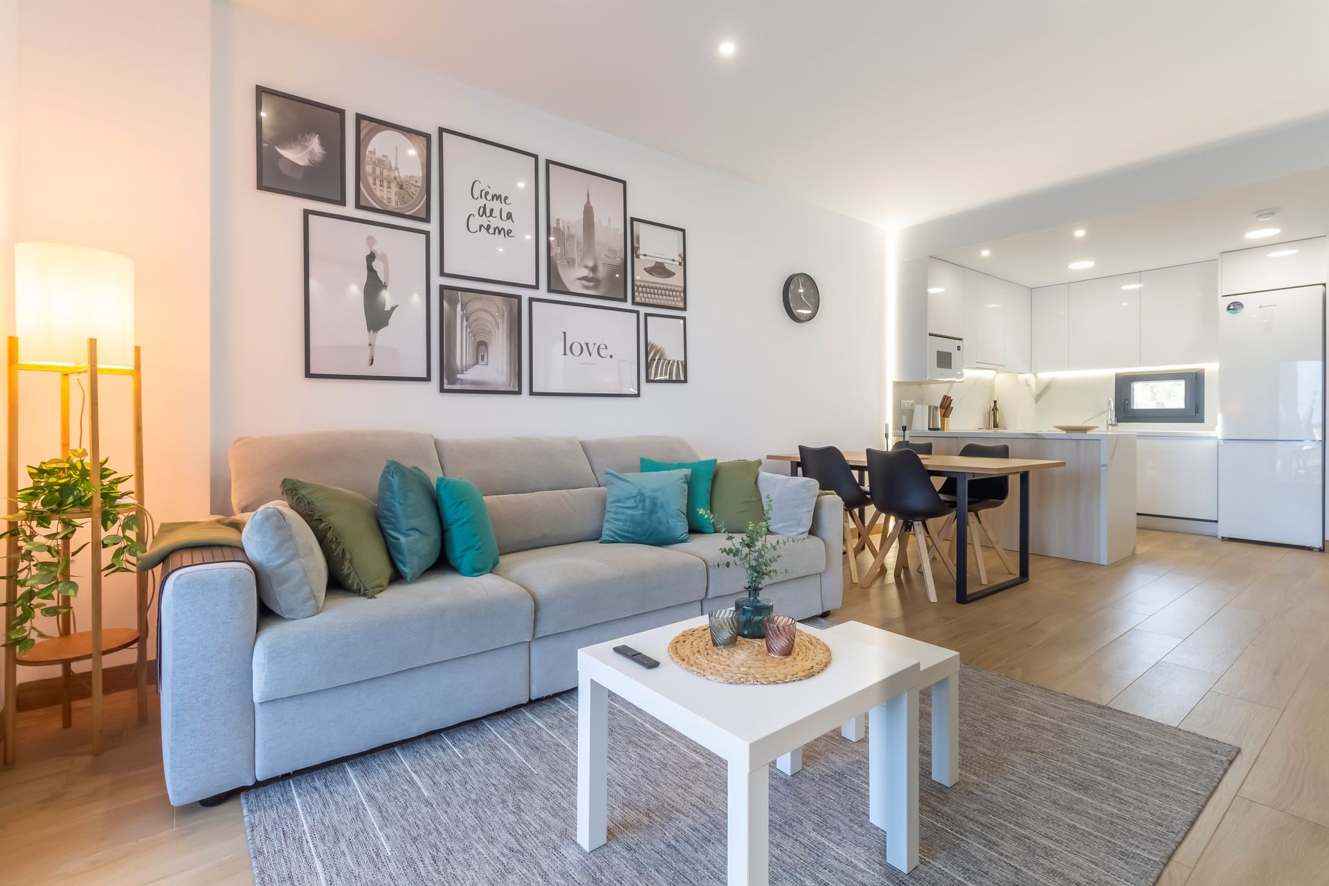 Piso de 2 Dormitorios y 2 Baños en venta en Orihuela Costa