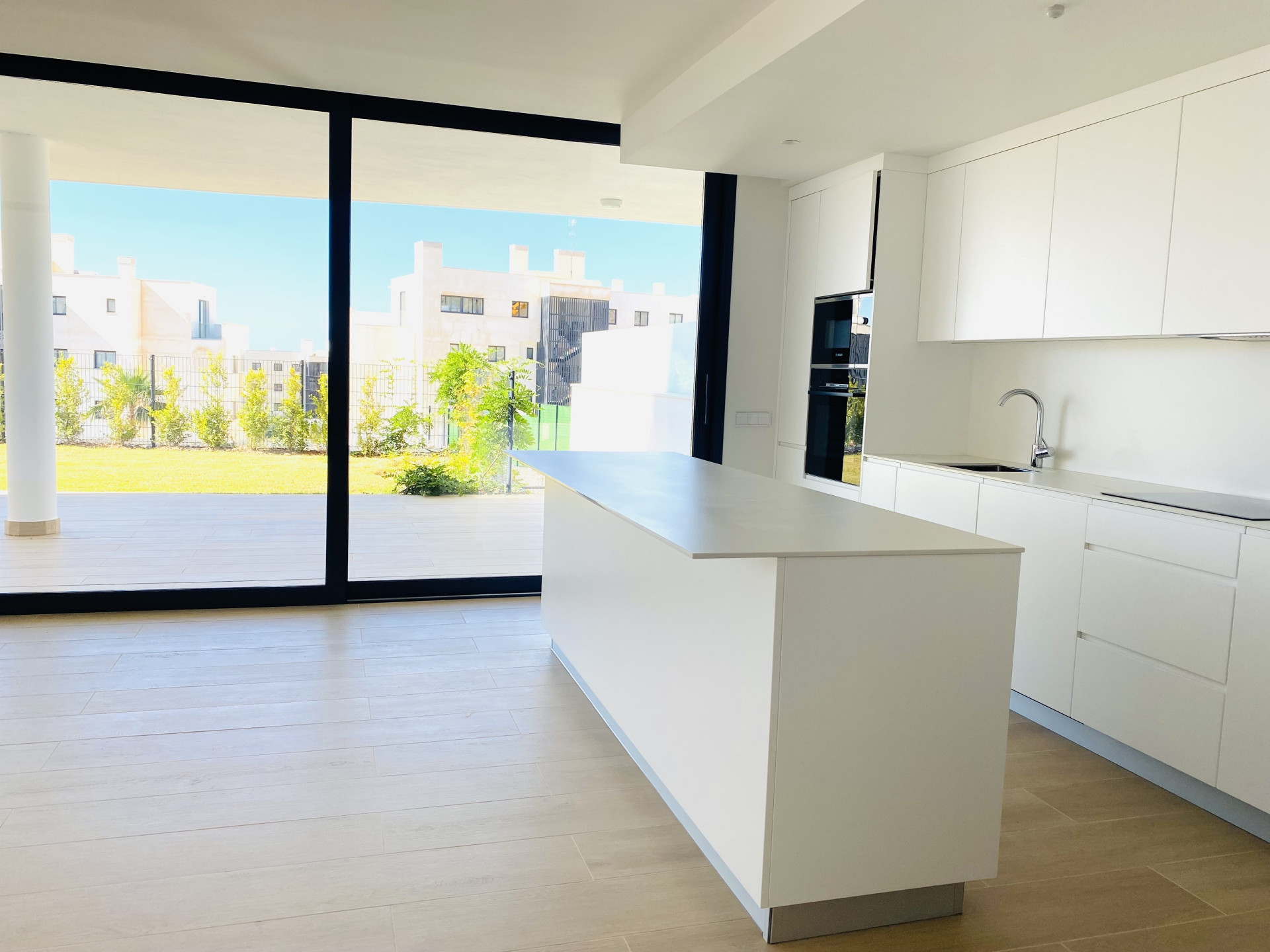 3 Bed, 1 Bath - Apartment for Sale in Fuengirola
