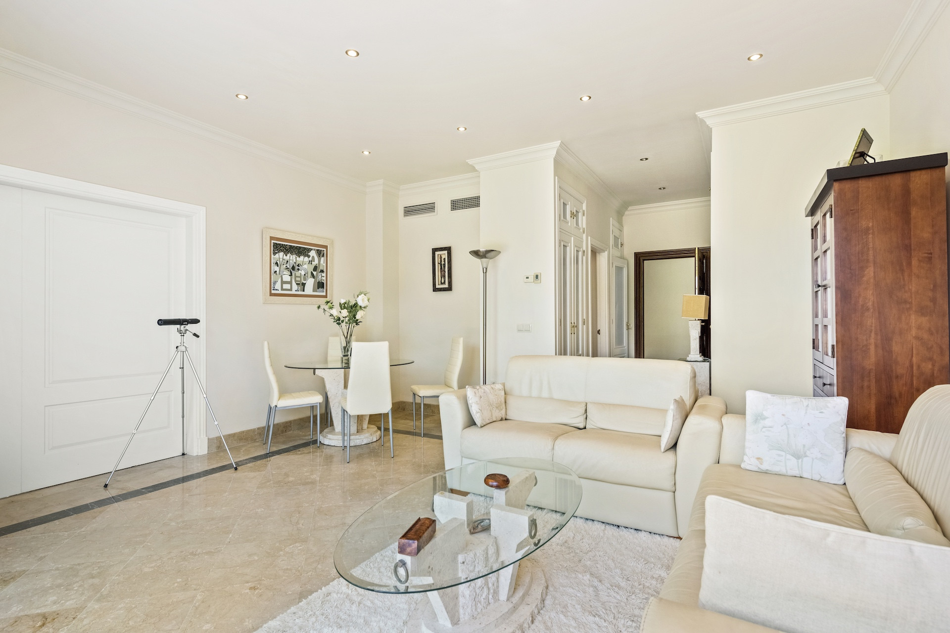 Piso de 1 Dormitorio en venta en Los Flamingos, Benahavís