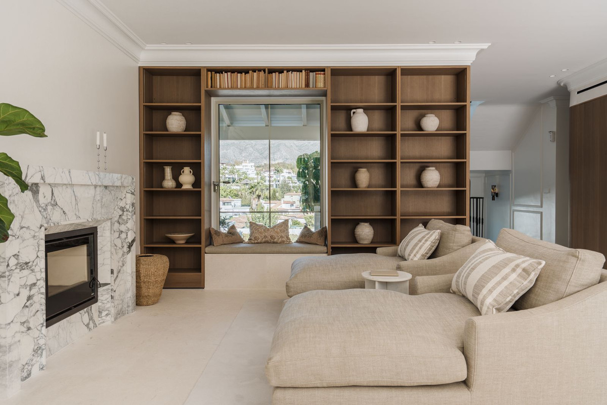 5 спални - Вила за продажба в Nueva Andalucia, Marbella