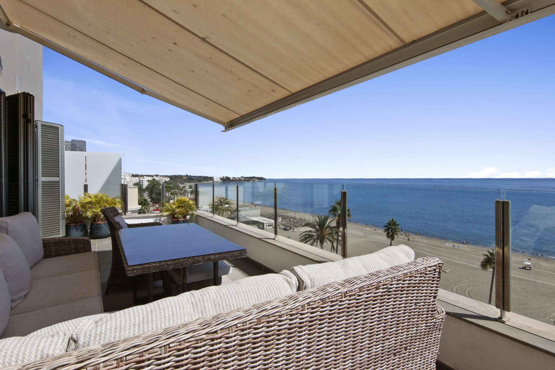 Ático de 3 Dormitorios en venta en La Alqueria, Estepona