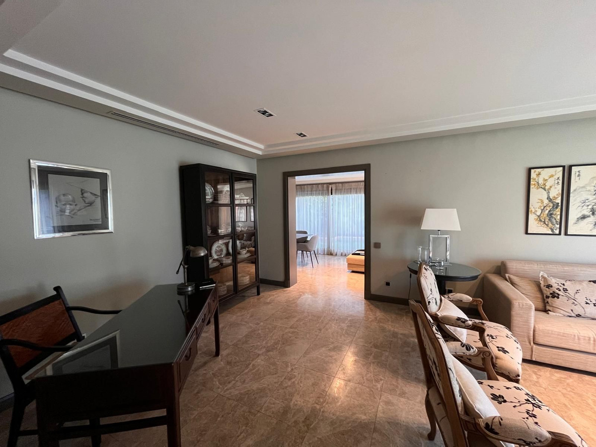 Casa de 3 Dormitorios en alquiler vacacional en Estepona