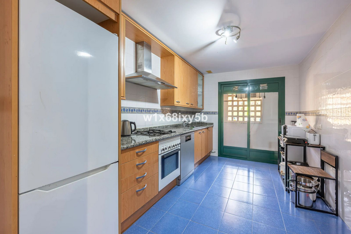 Piso de 2 Dormitorios en venta en San Pedro de Alcántara