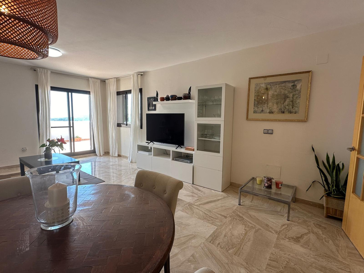 Piso de 2 Dormitorios y 2 Baños en venta en Casares