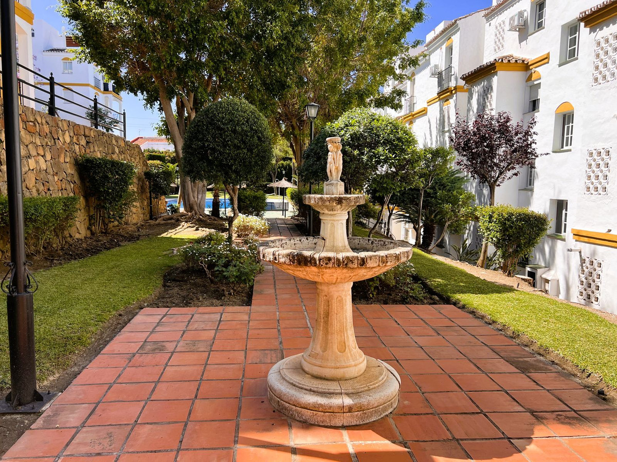 Ático de 2 Dormitorios en venta en Estepona