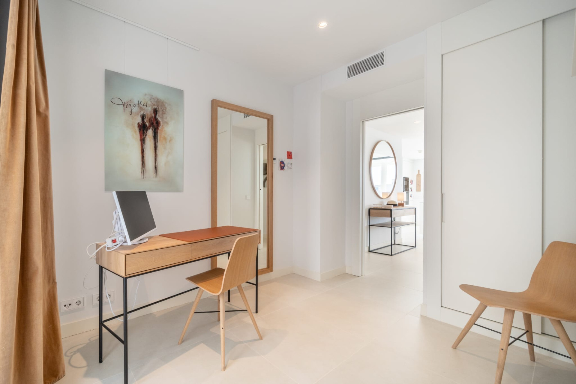 Piso de 3 Dormitorios y 2 Baños en venta en Benalmádena Costa