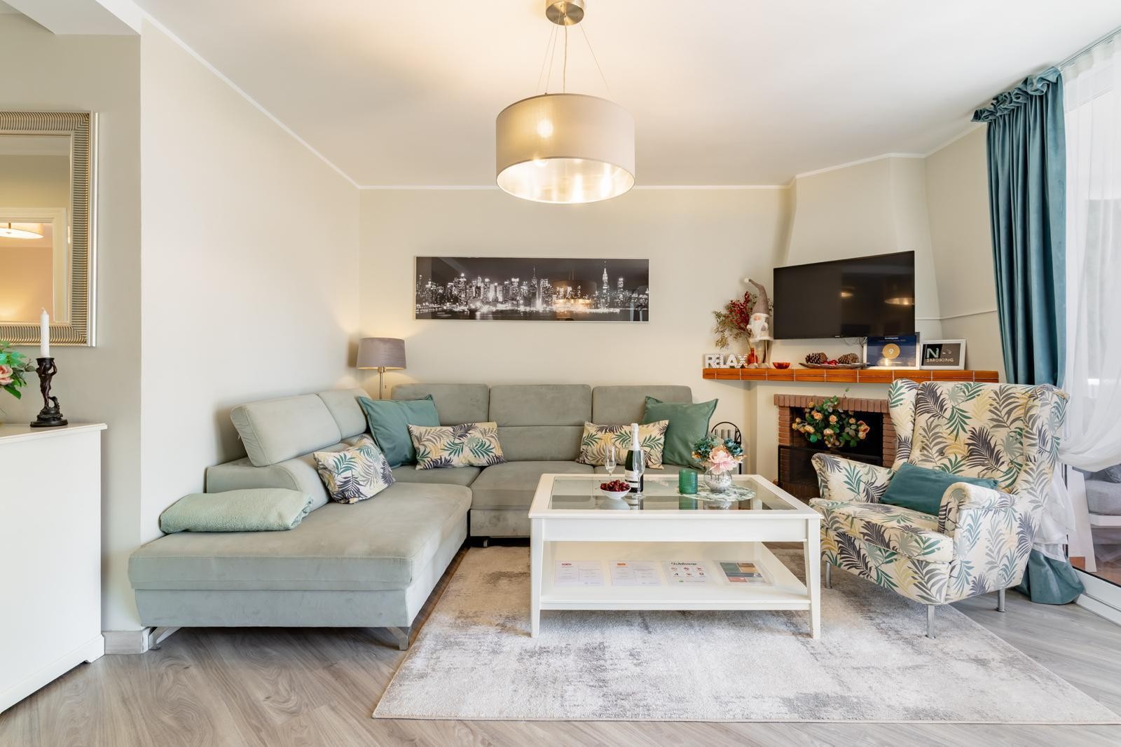 2 Bed - Apartment for Rent in Sitio de Calahonda