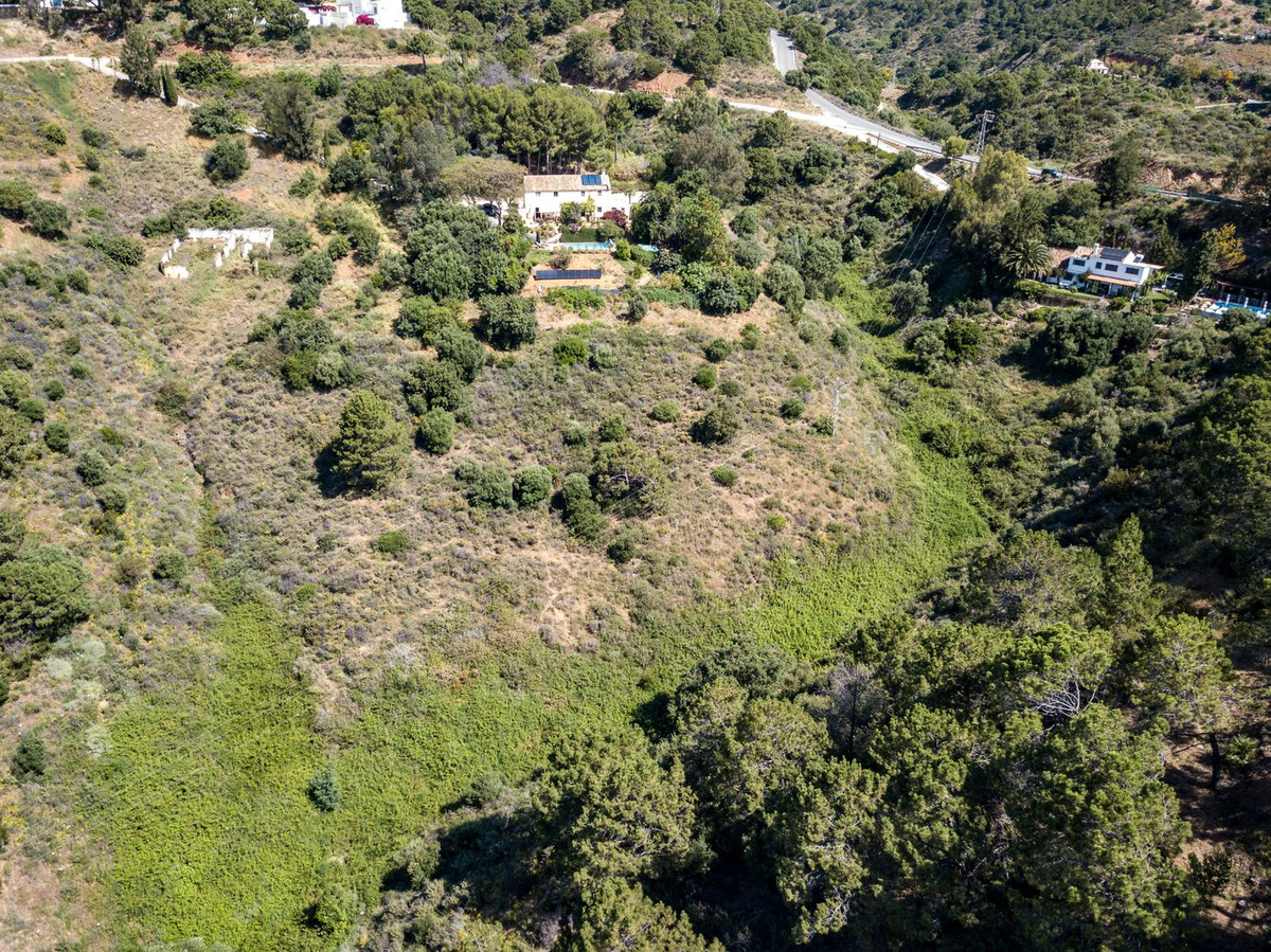 Casa de 3 Dormitorios en venta en Estepona