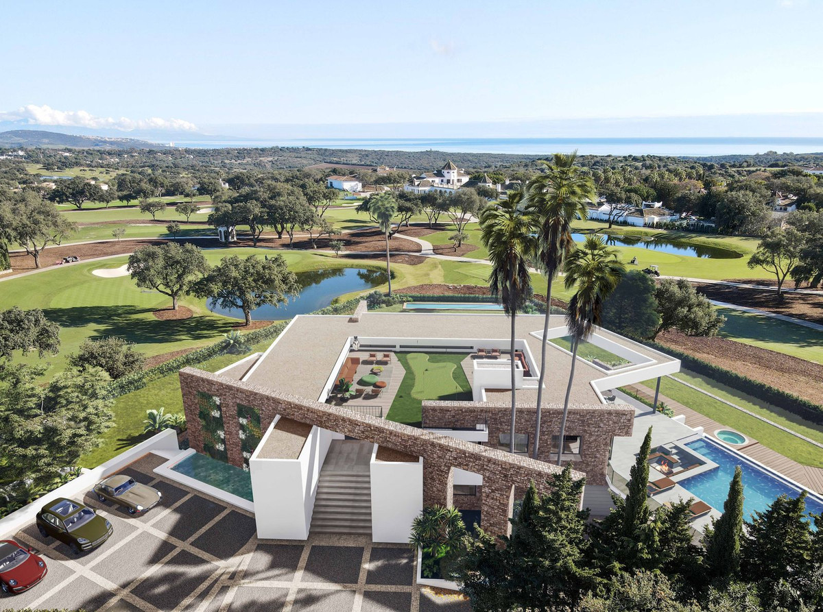 Casa de 6 Dormitorios y 8 Baños en venta en San Roque