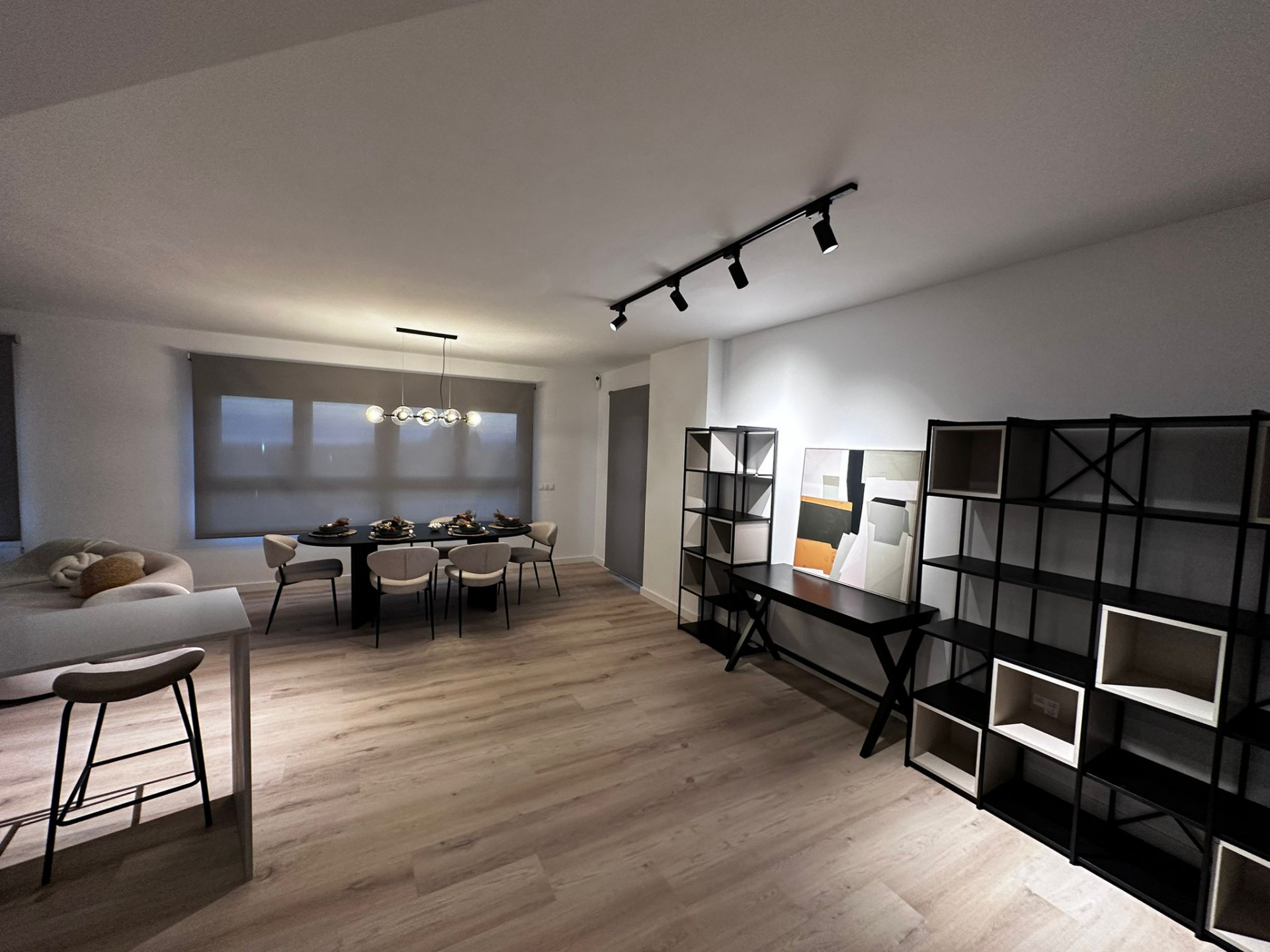 Piso de 2 Dormitorios y 2 Baños en alquiler en Nueva Andalucía, Marbella