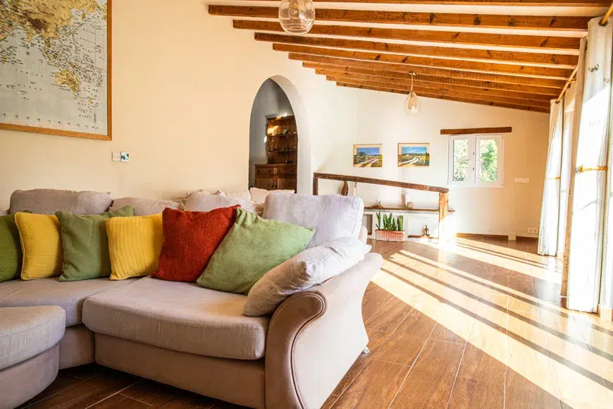 Casa de 8 Dormitorios y 8 Baños en venta en Jimena de la Frontera