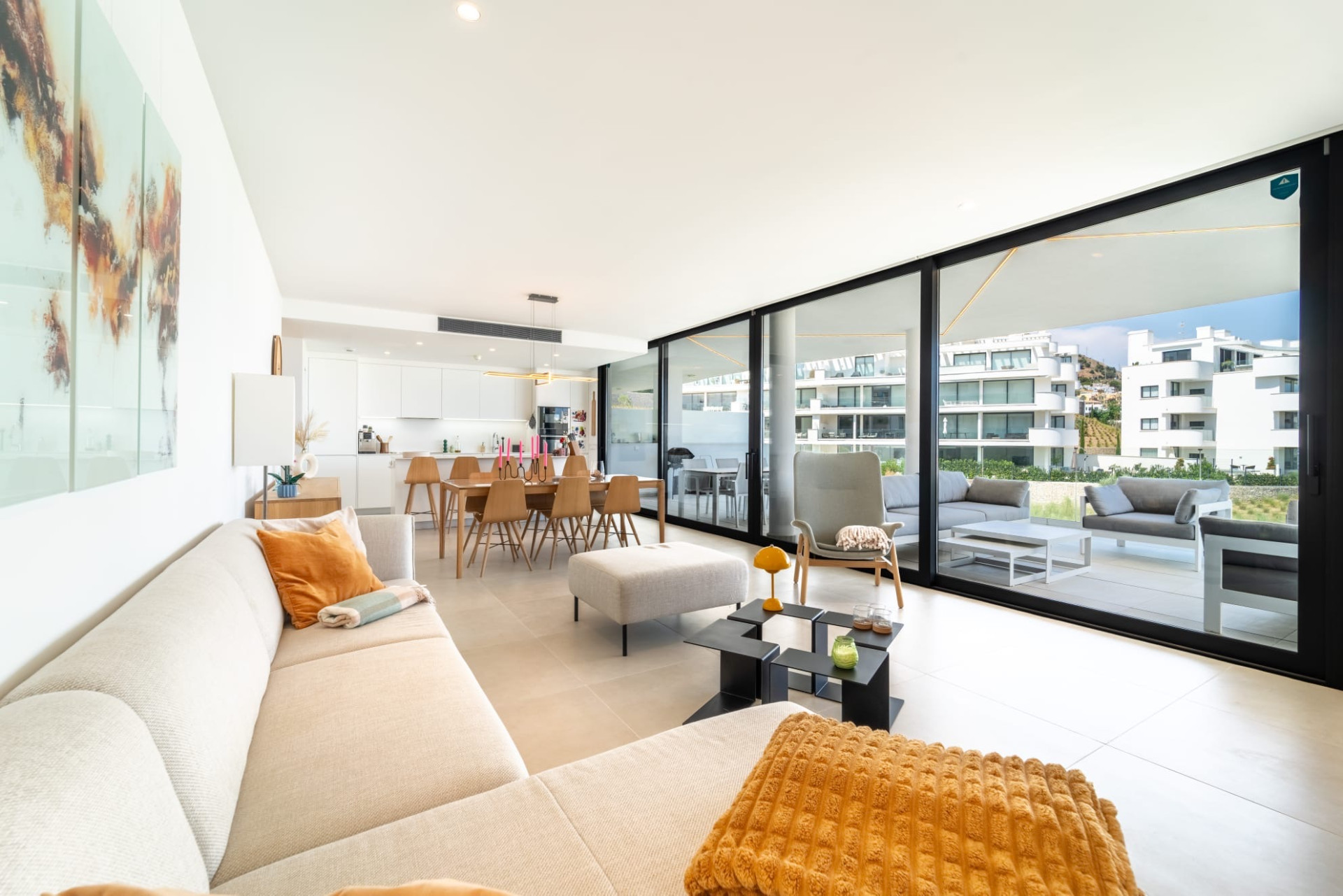 Piso de 3 Dormitorios y 2 Baños en venta en Benalmádena Costa