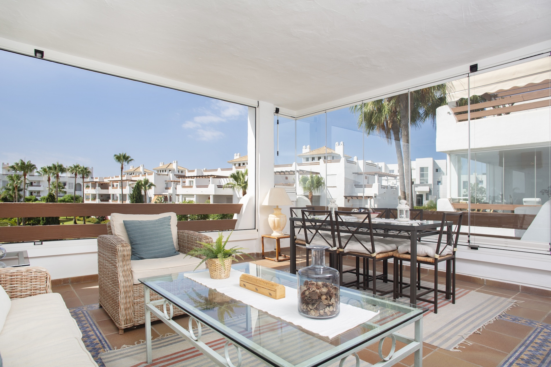 Piso de 2 Dormitorios y 2 Baños en venta en Estepona