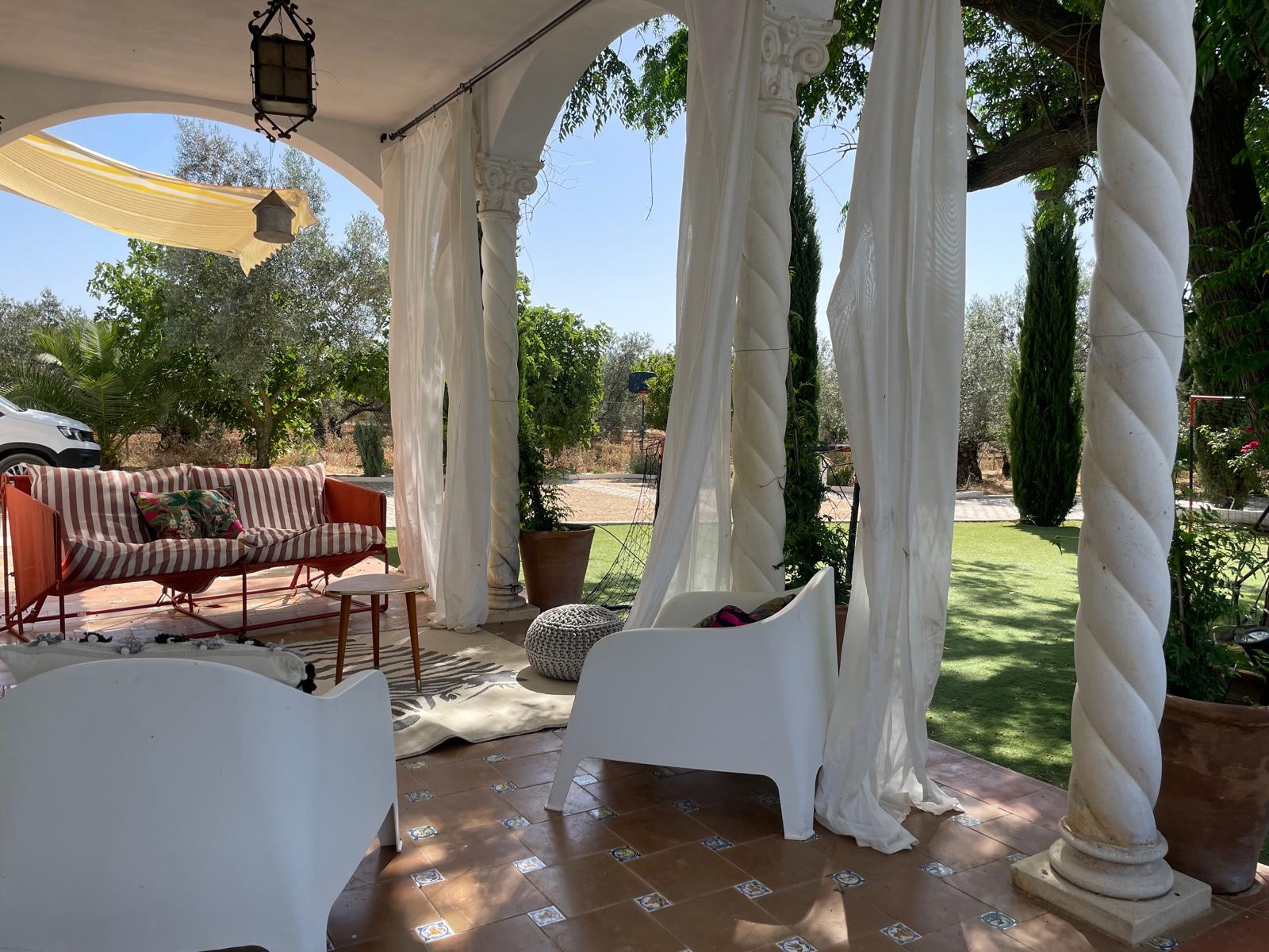 Finca de 7 Dormitorios y 5 Baños en venta en Puente Genil