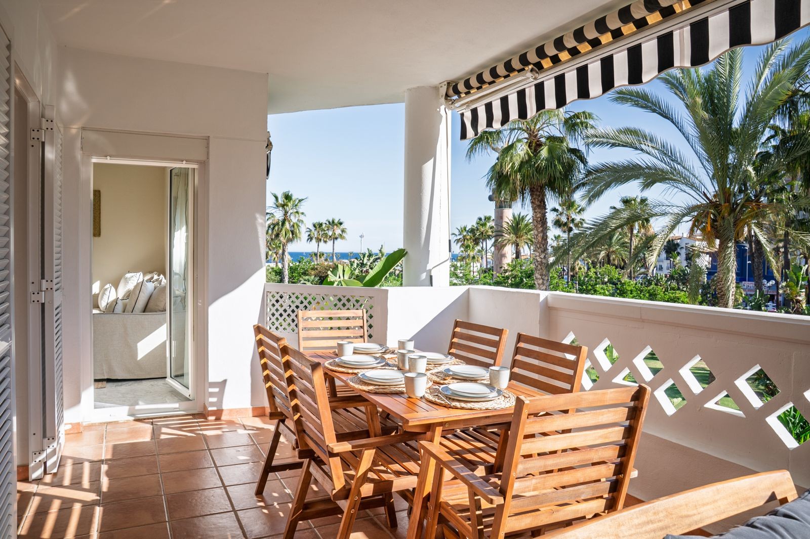 Piso de 4 Dormitorios y 3 Baños en alquiler en Puerto Banús, Marbella